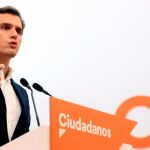 Albert Rivera, durante la rueda de prensa tras el Comité Permanente de Ciudadanos, esta mañana en Madrid.-EFE/ Fernando Alvarado