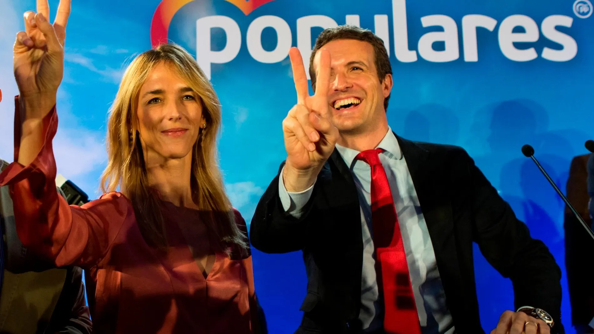 El candidato del PP a la Moncloa, Pablo Casado, y la cabeza de lista al Congreso por Barcelona, Cayetana Álvarez de Toledo