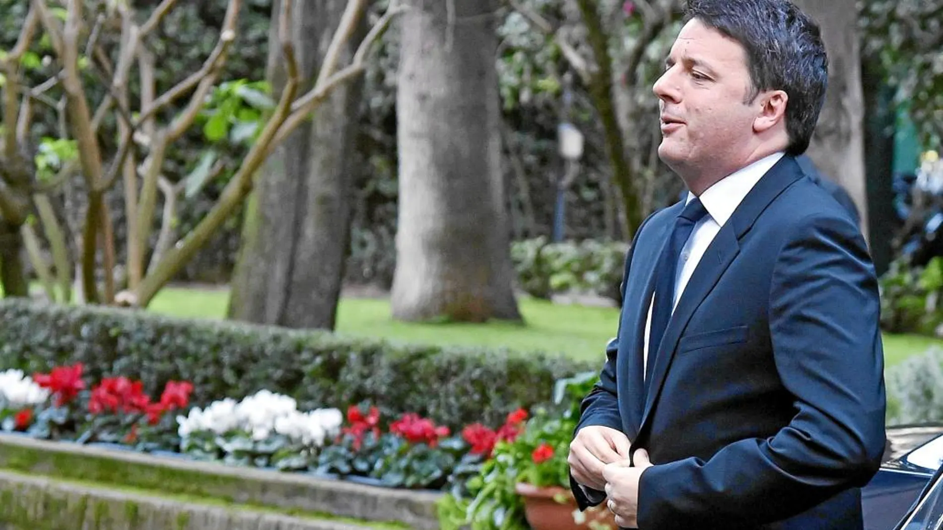 El primer ministro italiano ha fiado su continuidad en el cargo a la aprobación de la reforma de la Constitución