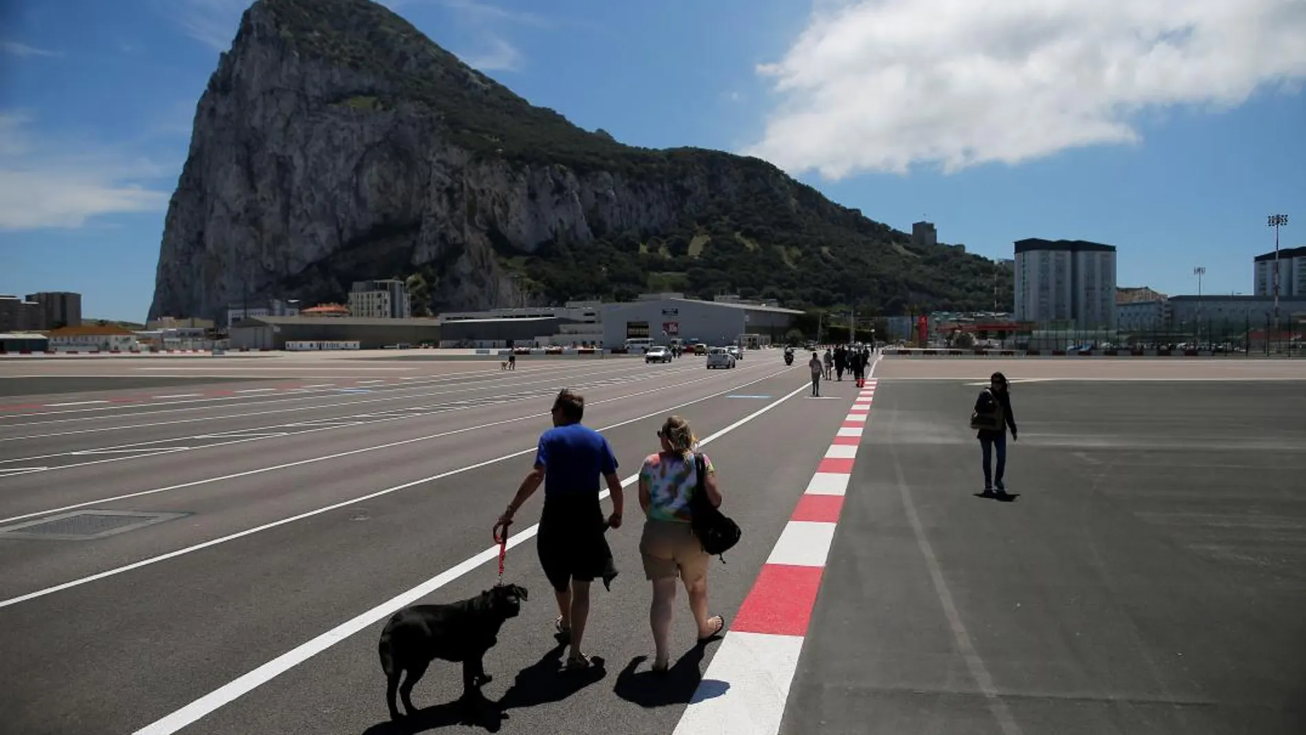 Vista del peñón de Gibraltar. REUTERS/Jon Nazca