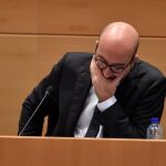 El primer ministro de Bélgica, Charles Michel, responde a preguntas de los diputados sobre la crisis catalana en la Comisión de Interior del Parlamento federal. Reuters