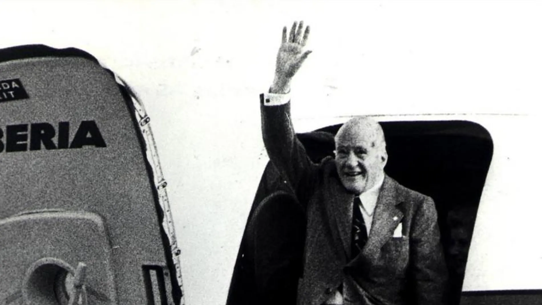 La imagen del regreso de Josep Tarradellas, uno de los momentos más importantes de la historia reciente de Cataluña