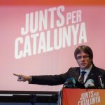 El expresidente de la Generalitat Carles Puigdemont presenta la candidatura de Junts per Catalunya desde un hotel en Brujas