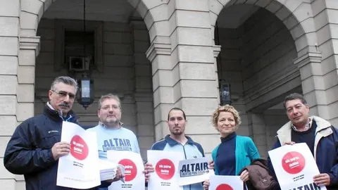 La AMPA del colegio Altair acudió el pasado viernes a los juzgados para pedir medidas cautelares ante la decisión de la Junta