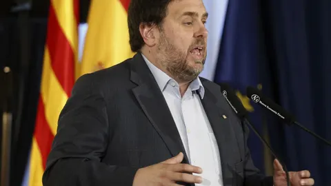 El vicepresidente y consejero de Economía y Hacienda de la Generalitat de Catalunya, Oriol Junqueras, durante su intervención en el desayuno informativo