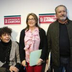 La presidenta de la Diputación de Zamora, Mayte Martín, junto a Rodríguez y Nefti