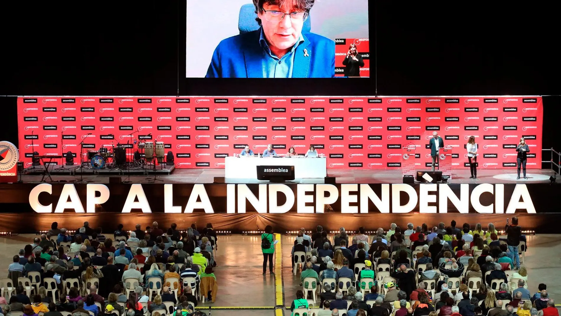 Videoconferencia del ex presidente Puigdemont ayer en la asamblea de la ANC.