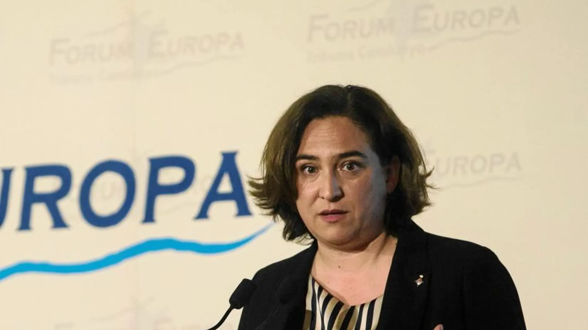 Colau pide centrar las elecciones municipales sólo en la ciudad