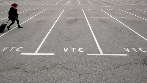 Aparcamiento reservado a vehículos VTC de Barcelona