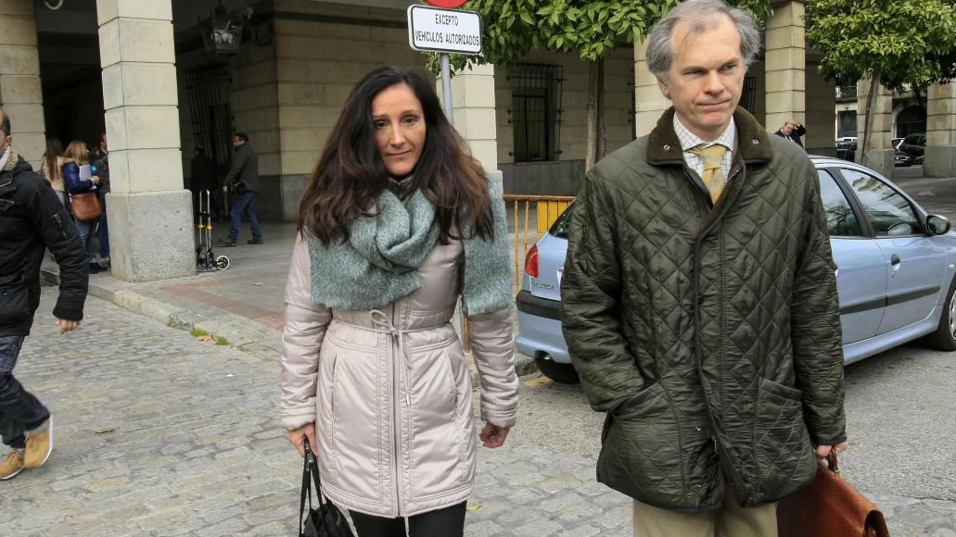Los jueces Laura Bolaños y Álvaro Martín, que llevan el caso ERE
