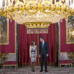 Los Reyes, durante el almuerzo ofrecido en el Palacio de la Zarzuela en honor al presidente de Ecuador