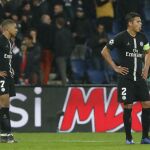 Mbappé y Thiago Silva se lamentan tras la derrota frente al Manchester United