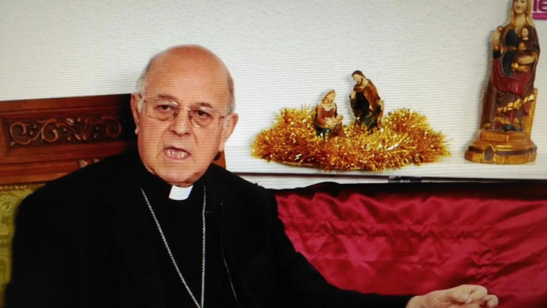 El cardenal arzobispo de Valladolid, Ricardo Blázquez, durante el mensaje navideño que grabó en vídeo