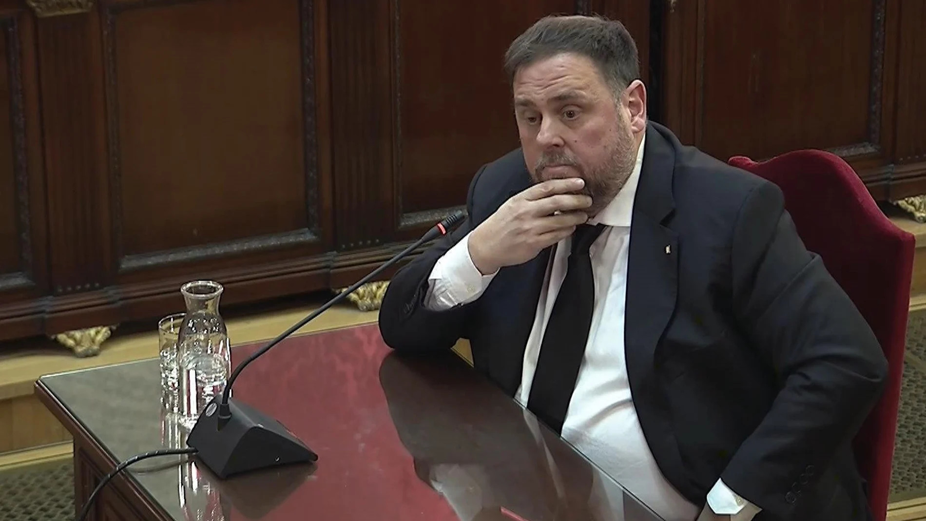 Junqueras culpa a una «silla vacía»