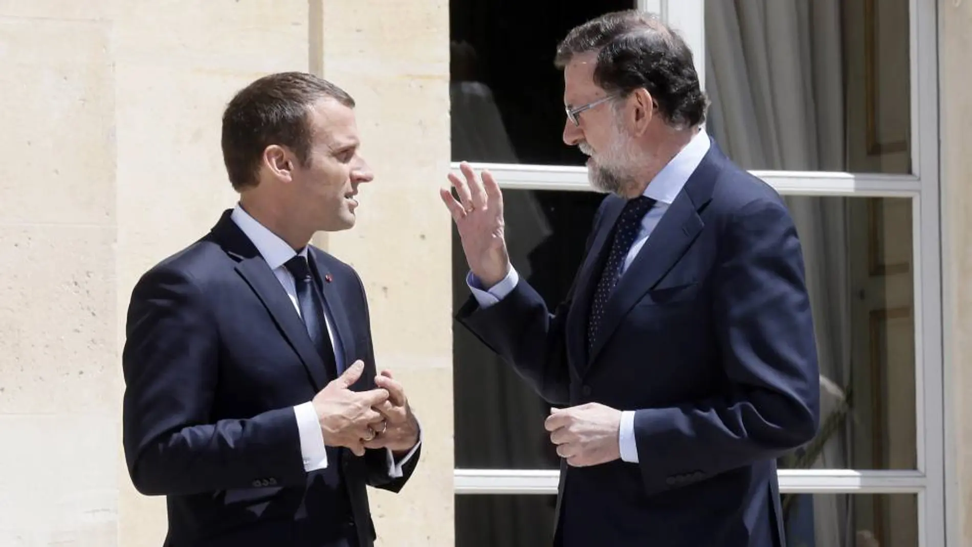 Rajoy y Macron en una imagen de archivo (EFE)