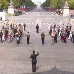 Así desfilan los militares franceses al ritmo de «Get Lucky», de Daft Punk