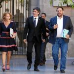 Munté, Puigdemont y Junqueras antes de participar en una de las reuniones del gobierno catalán.