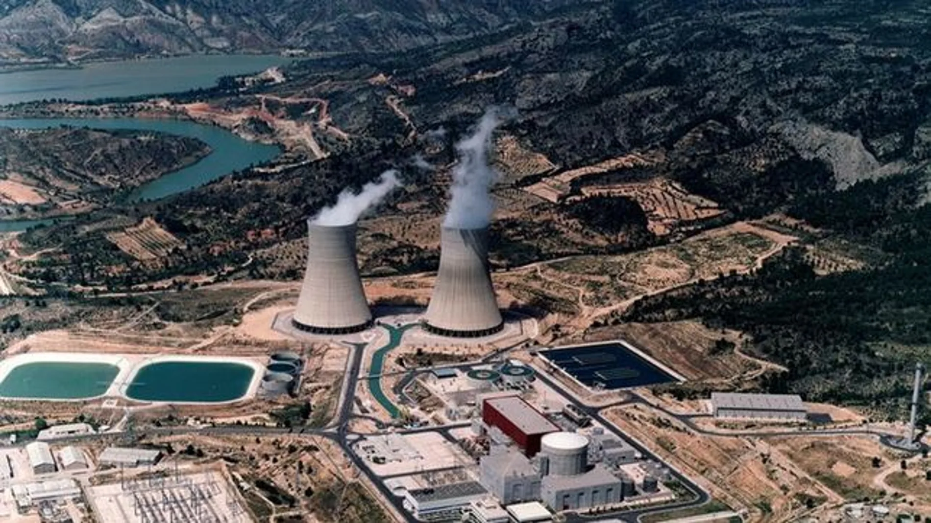 Vista aérea de la central nuclear de Cofrentes
