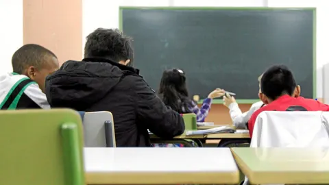 Los padres suelen elegir para sus hijos el centro que está más cerca de su casa / Efe