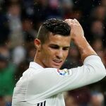 Ronaldo se lamenta tras una ocasión fallada el domingo en el Bernabéu