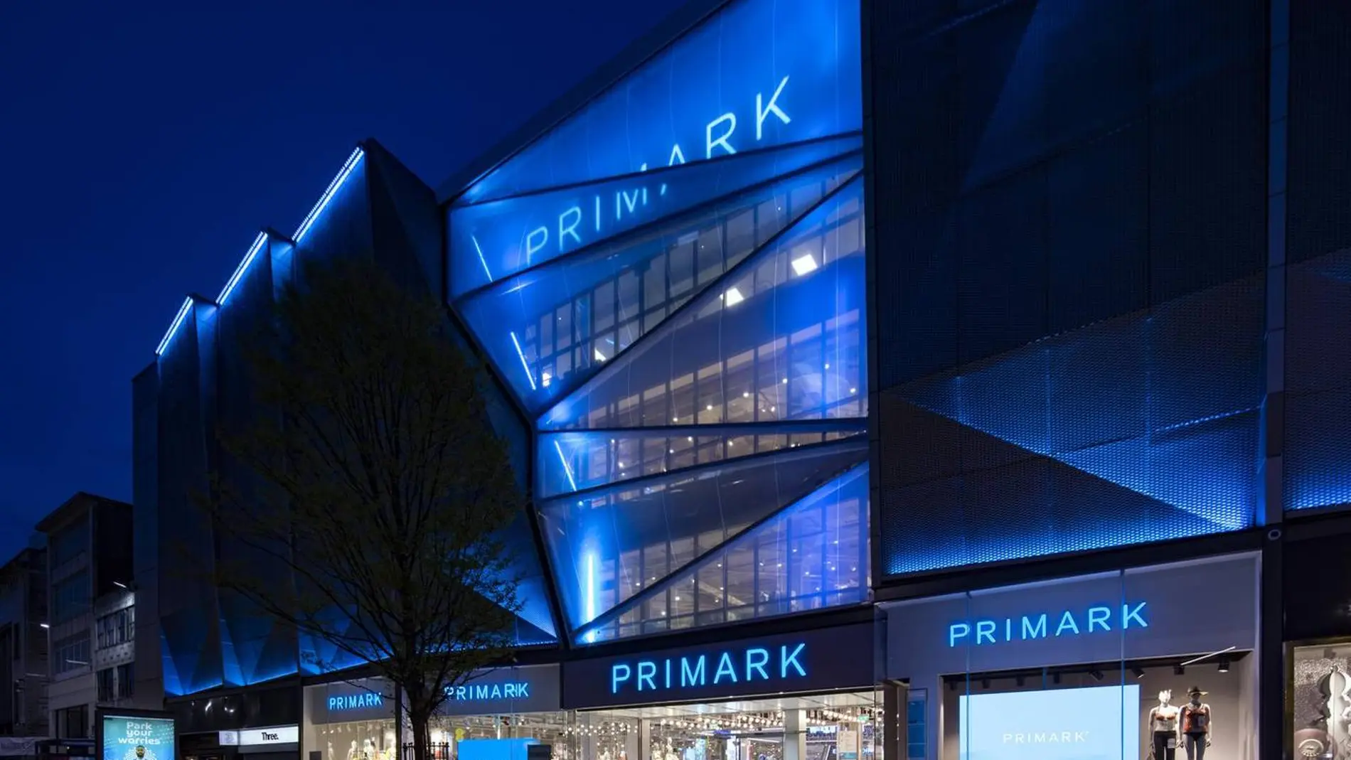 Imagen de la fachada del Primark de Birmingham