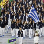 El equipo olímpico de Grecia que tradiconalmente inaugura el desfile de los países participantes
