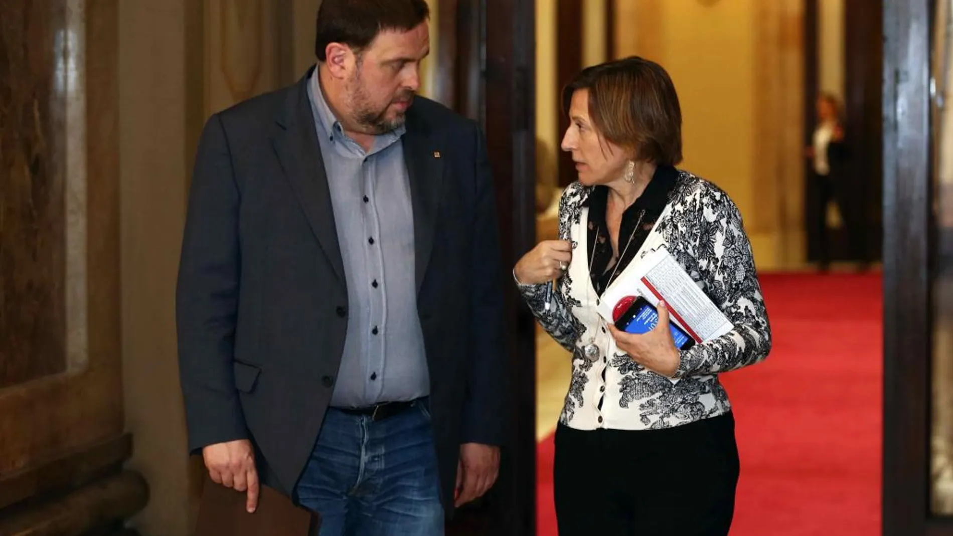 El vicepresidente de la Generalitat de Cataluña, Oriol Junqueras, y la presidenta del Parlament de Cataluña, Carme Forcadell.