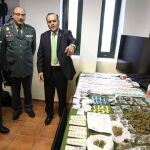El delegado del Gobierno en Castilla-La Mancha, José Julián Gregorio, ha informado de la operación antidroga