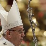 El Papa dice que se avergüenza del abuso de los niños