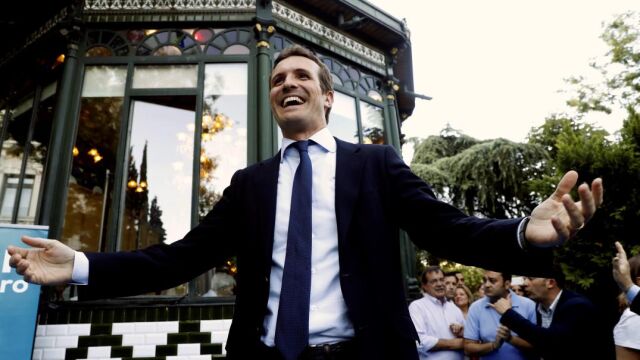 Pablo Casado: Notables de Cospedal y caras nuevas