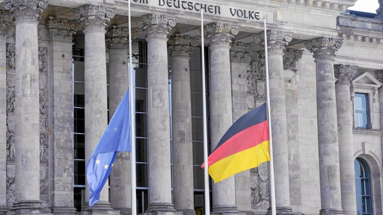 Alemania ofrece 100.000 puestos de trabajo para españoles: sin estudios universitarios y hasta 3.000 euros al mes de salario