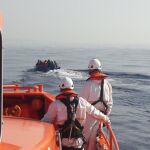 Rescatan a 41 inmigrantes en el Estrecho, entre ellos ocho menores