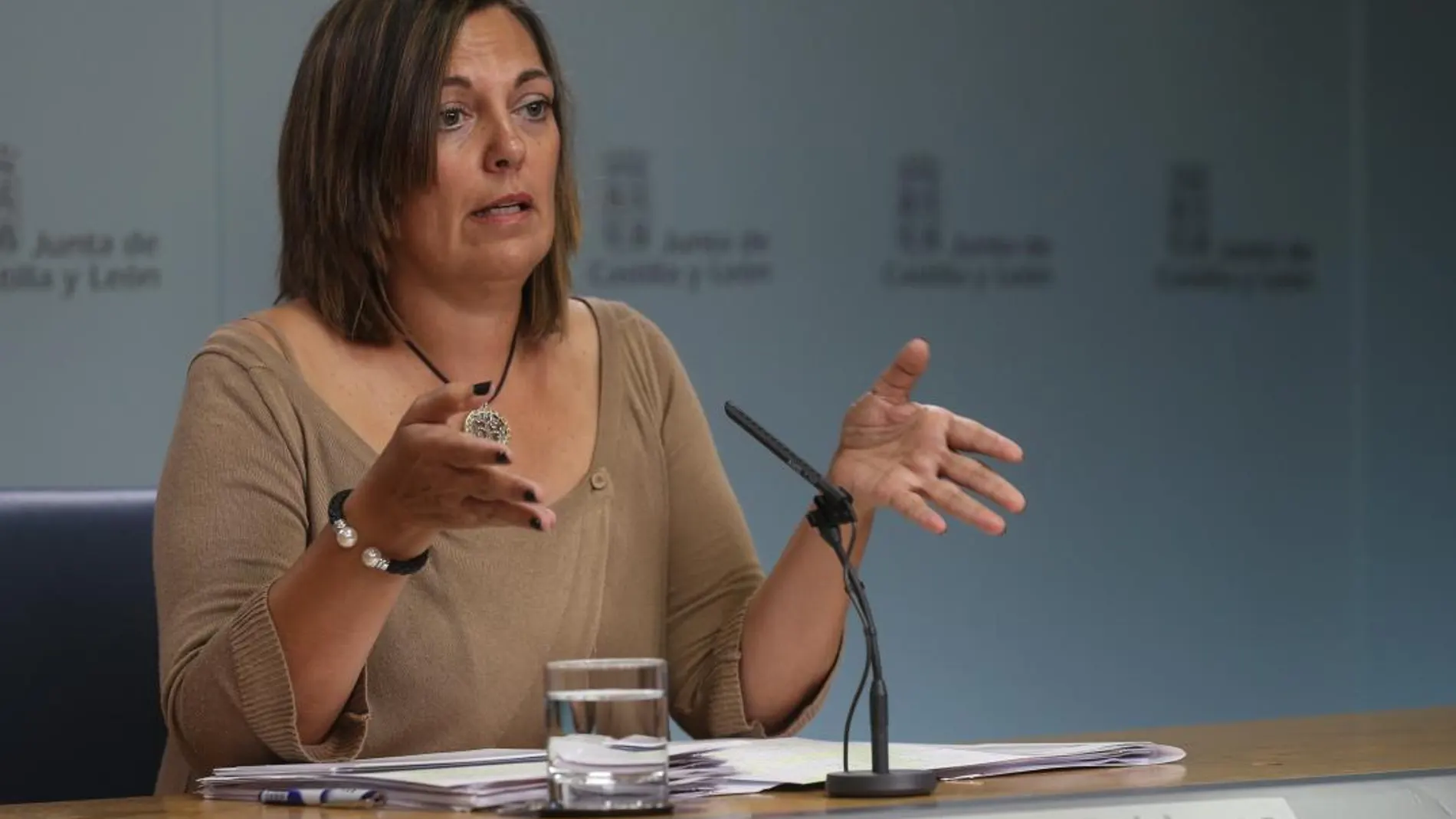 La portavoz del Gobierno Herrera presenta los acuerdos adoptados en el Consejo en la sede de la Junta
