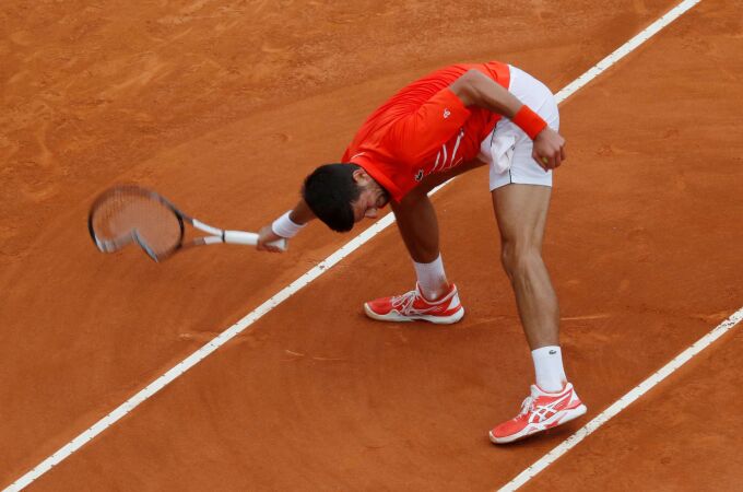 Djokovic rompe la raquera ante Kohlschreiber