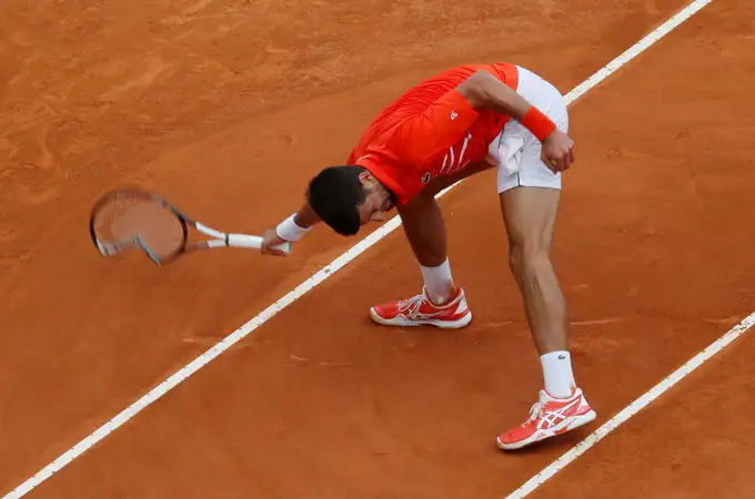 ¿Cuántas raquetas han roto en su carrera Nadal, Federer y Djokovic?