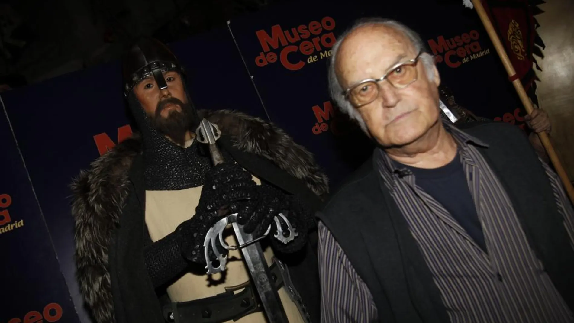 Gil Parrondo en unaimagen de archivo en la presentación del libro sobre la película del «El Cid», el 27 de diciembre de 2011