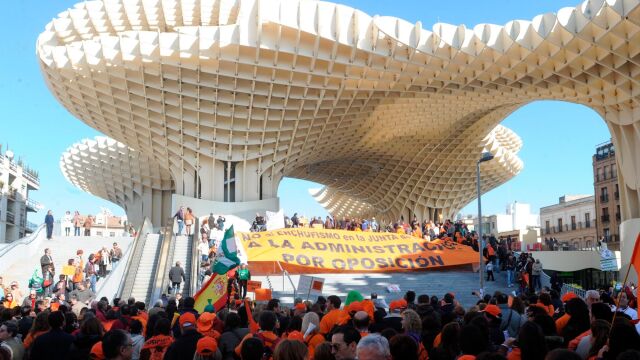 Los sindicatos han protestado en múltiples ocasiones por la «Administración paralela» (Fotos: Ke-Imagen)