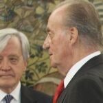 José Manuel Romero Moreno, conde de Fontao, junto al Rey