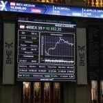 Paneles informativos de la Bolsa de Madrid