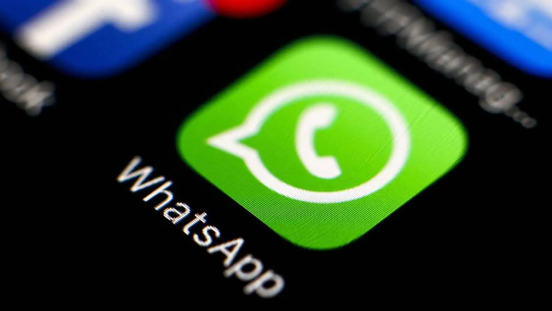 La compañía de mensajería instantánea más usada en el mundo se encuentra trabajando en incluir una nueva función / Twitter