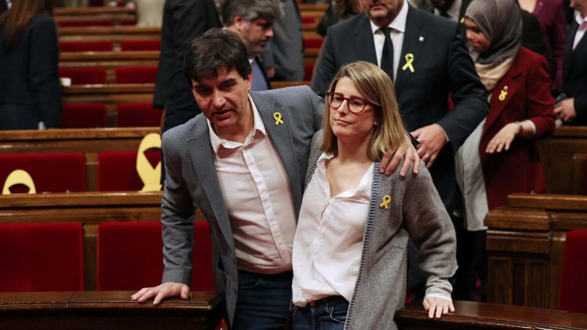 El portavoz de ERC en el Parlament, Sergi Sabriá, y la de Junts per Catalunya, Elsa Artadi