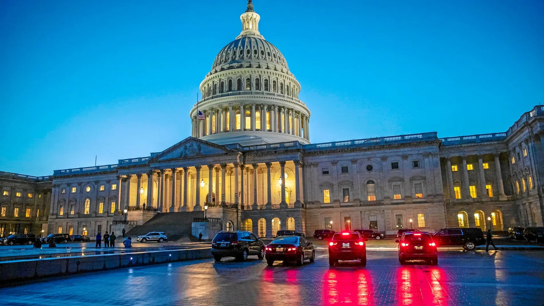 Vista exterior del Congreso de Estados Unidos, en Washington, donde ayer los dos partidos trataron de buscar un acuerdo para aprobar el presupuesto y levantar el cierre temporal del Gobierno