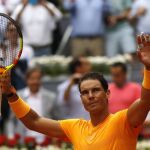 Rafa Nadal celebra su victoria ante el francés Gael Monfils, en el partido de segunda ronda del Mutua Madrid Open. EFE/Mariscal