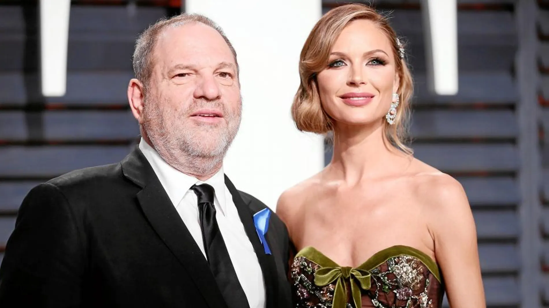 Harvey Weinstein, junto a su mujer, Geogina Champman, 24 años menor que él, dueña de la firma Marchesa