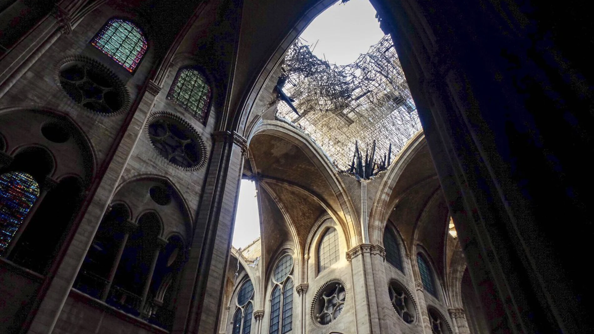 Éstas son las tres zonas de la catedral de Notre Dame que aún corren riesgo de hundimiento