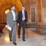 Oriol Pujol y Agustí Colomines, en el Parlament, antes de declarar por el «caso Palau», en el que se acusa a la CatDem de actuar como vehículo para financiar irregular-mente a CDC