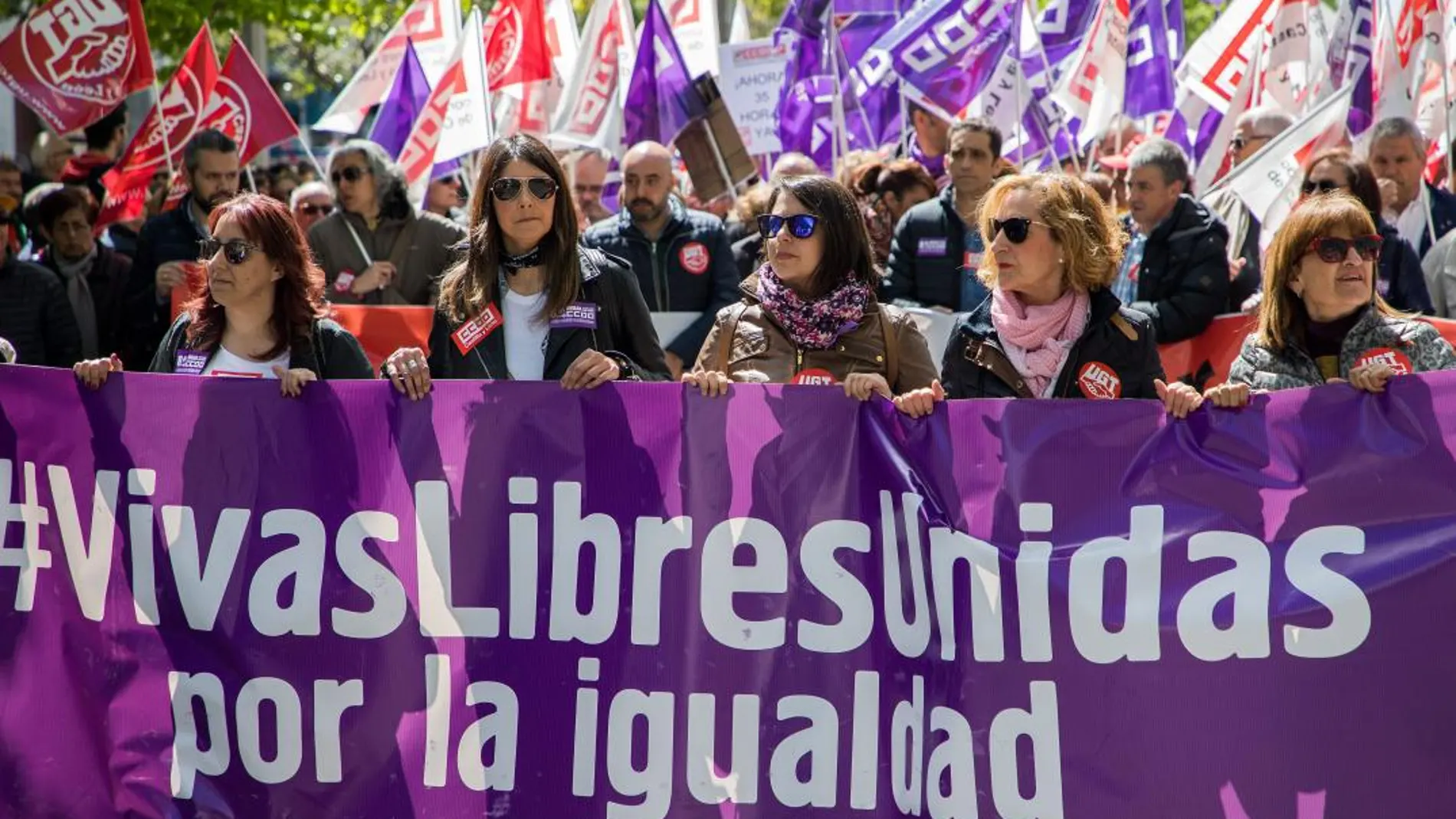 Las mujeres se hicieron sentir con fuerza en la manifestación de Valladolid. Algo que se repitió también en el resto de las principales capitales de la Comunidad / Eduardo Margareto/Ical