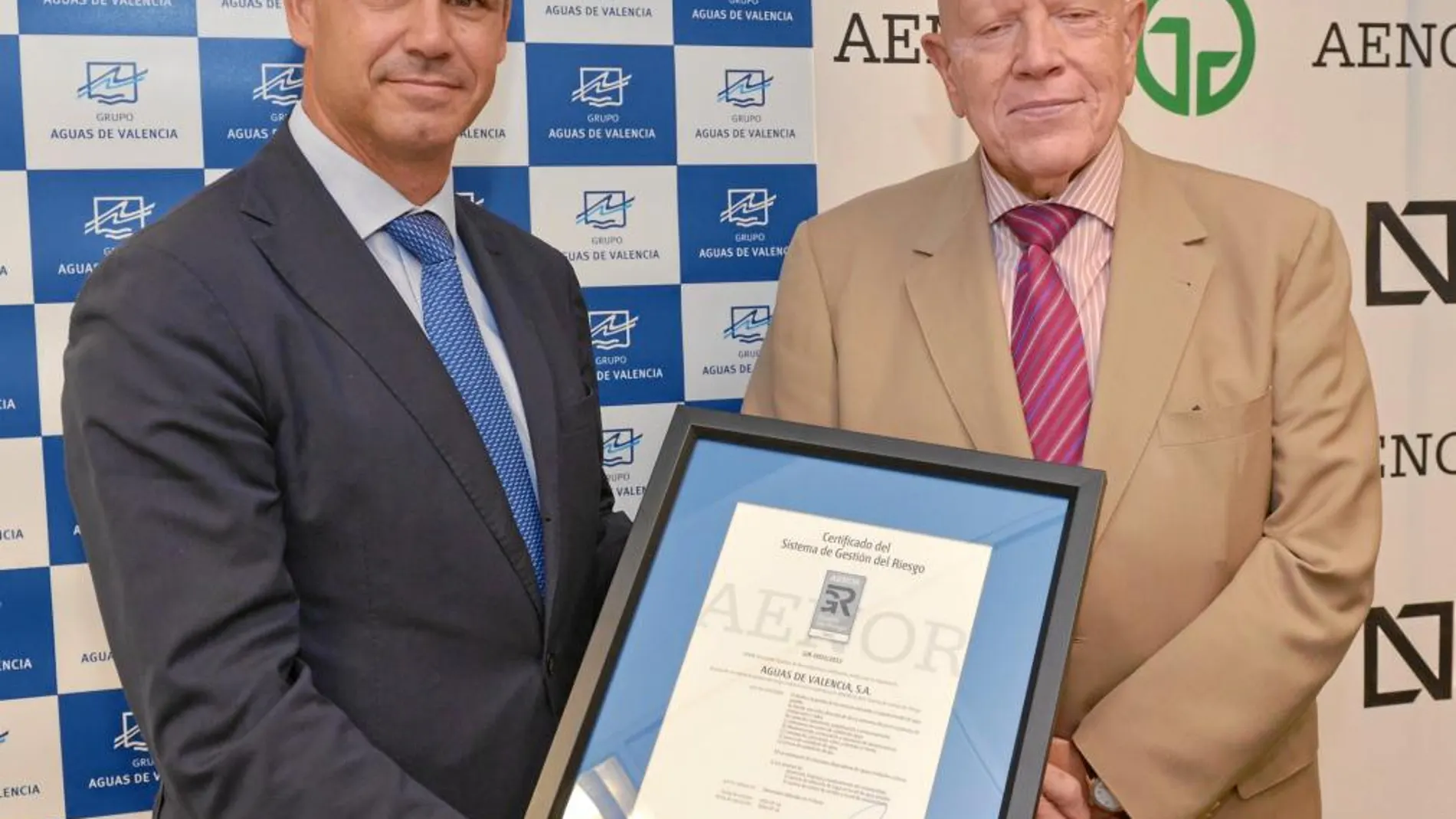 Aguas de Valencia y Aguas de Málaga recibieron el certificado Aenor de Gestión del Riesgo