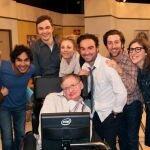 Los actores de la serie «The Big Bang Theory» junto a Stephen Hawking