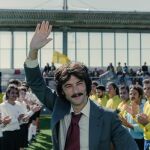 Sito Miñanco se convierte en un ídolo para su gente, en ‘Fariña’